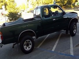 2000 TOYOTA TACOMA GREEN SR5 EXT CAB 2.7 AT 2WD.  Z24847